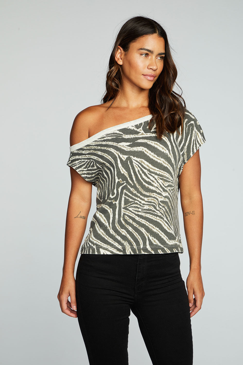 Animal print off online shoulder top