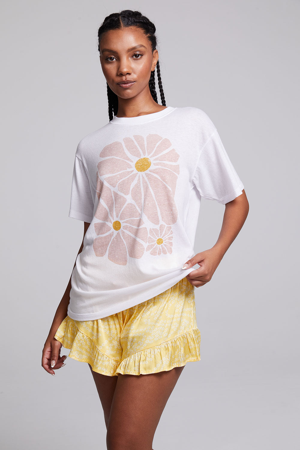 Retro Flowers Tee – chaser