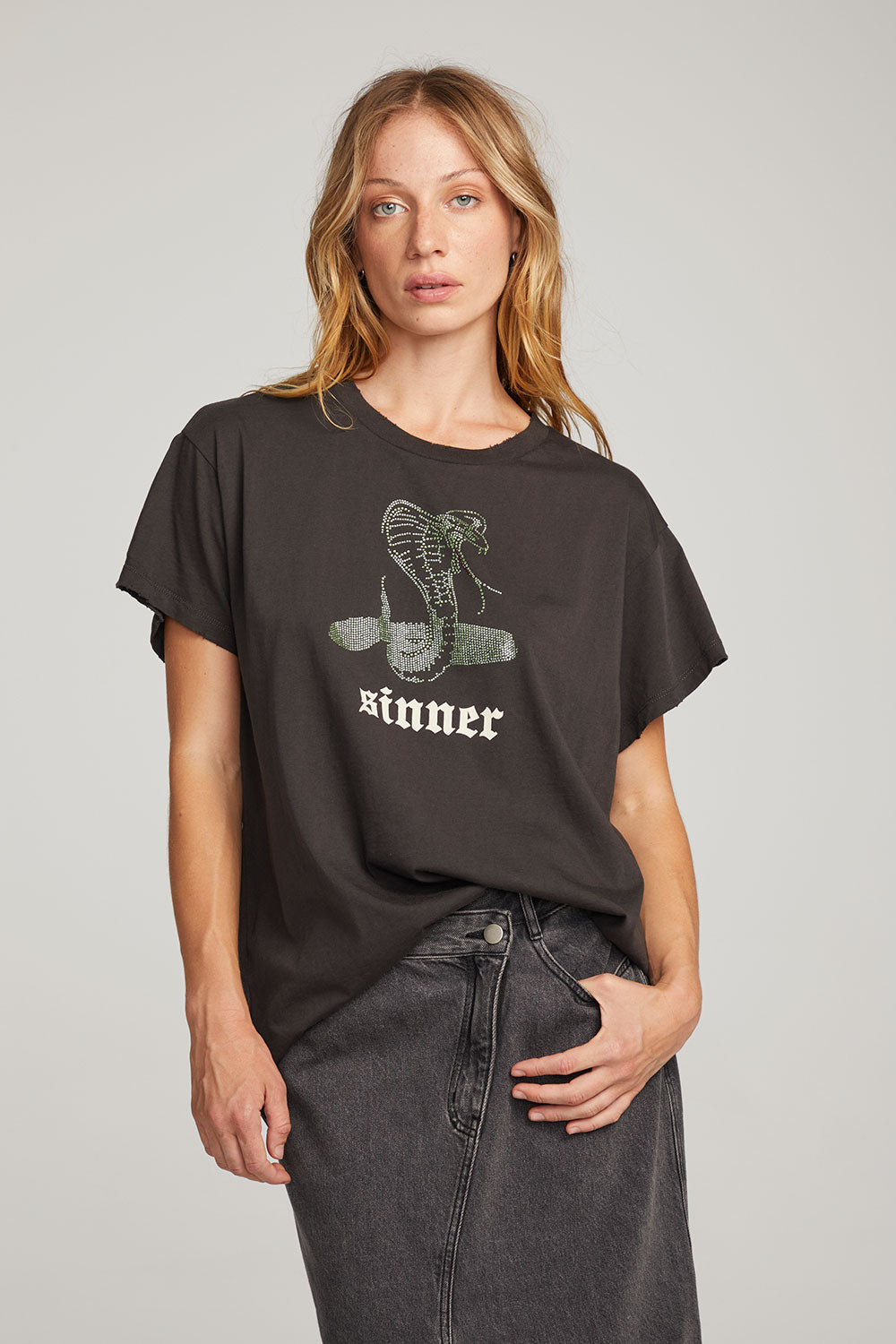 Graphic Tees – chaser