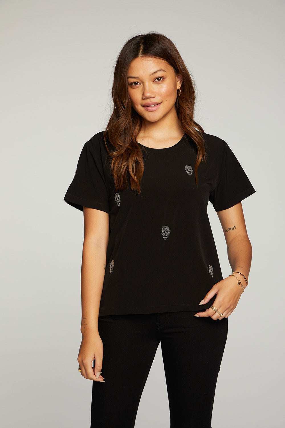 Beaded Skulls Short Sleeve Tee WOMENS - chaserbrand