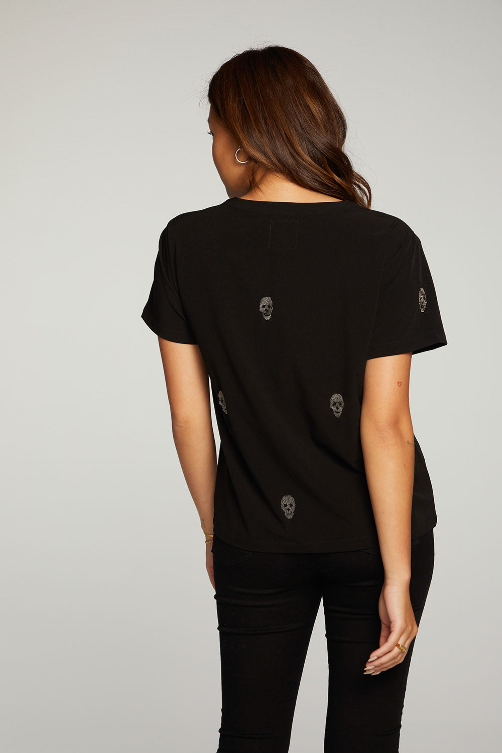 Beaded Skulls Short Sleeve Tee WOMENS - chaserbrand