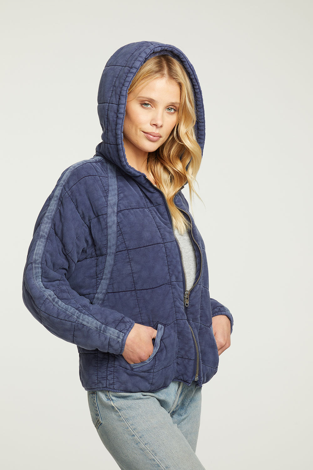 Quilted Heirloom Wovens Long Sleeve Batwing Hooded Zip Up Jacket WOMENS - chaserbrand