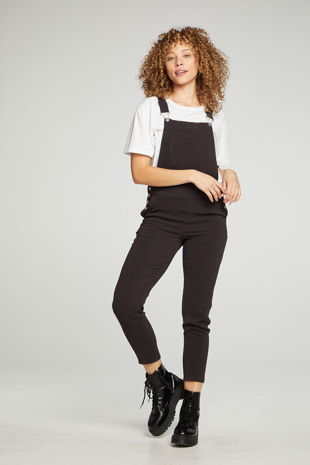 Soft Overalls – chaser