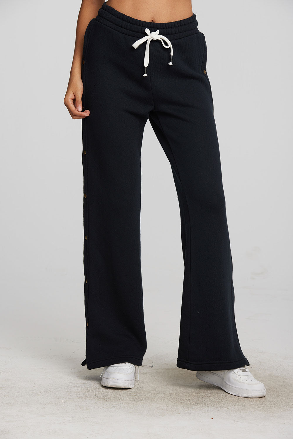 Zuma Cotton Terry Wide Leg Joggers with Button Side Seam – chaser